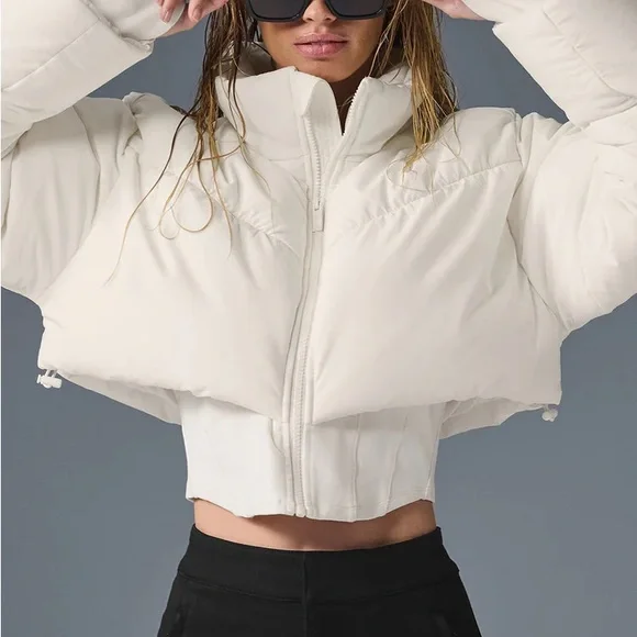 Alo Main Act Corset Puffer Jacket - Picture 3 of 8